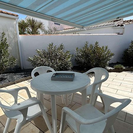 Studio Mezzanine A 200M Du Port Et De La Plage, Cour Privative, Parfait Pour 3 Personnes - Fr-1-224B-564 Нуармутье Экстерьер фото